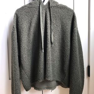 army green long sleeve top